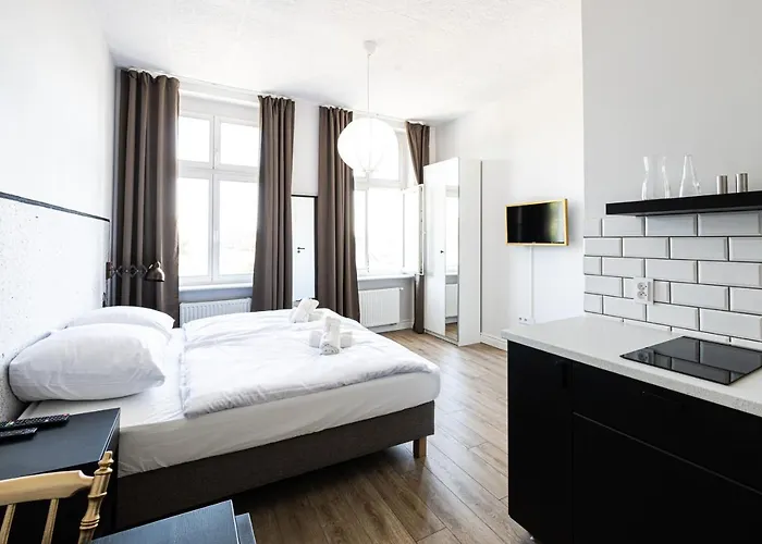 2homerent * Danzig