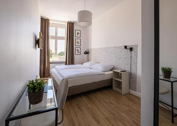 2homerent Apartment *