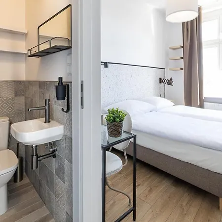 2homerent 公寓 格但斯克